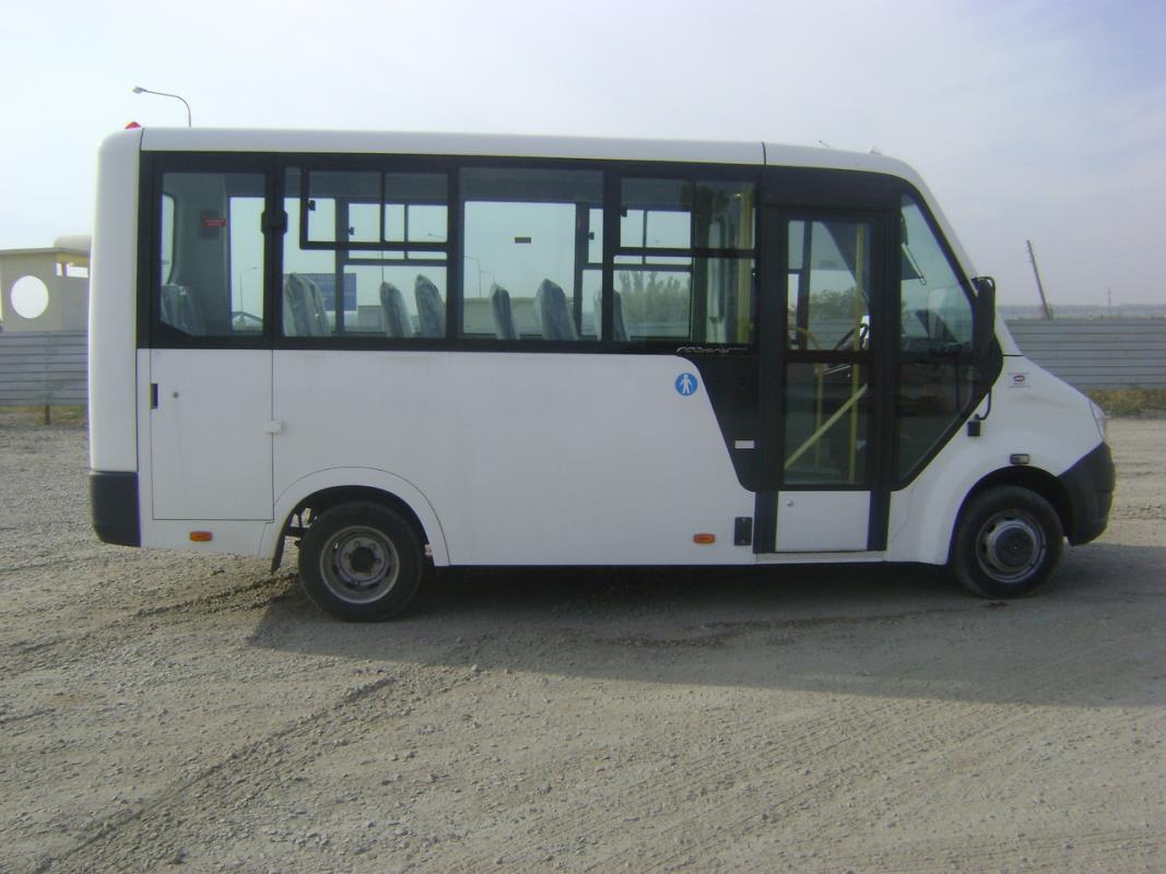 Автобус ГАЗ-А63R42